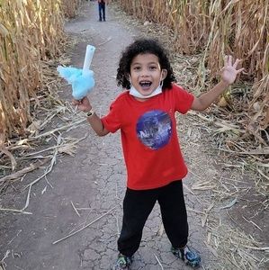 Meet your Posher, Felipe